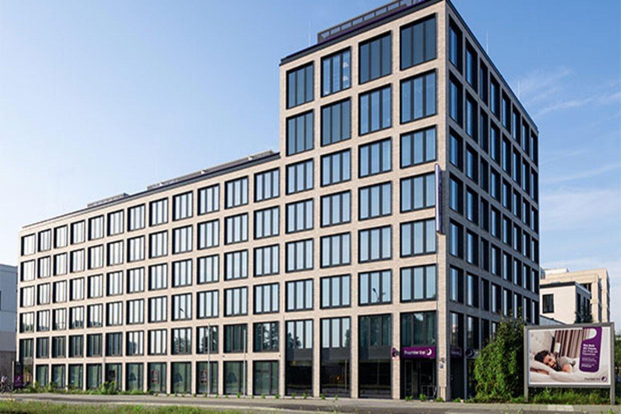Premier Inn Muenchen City Schwabing Exterior foto