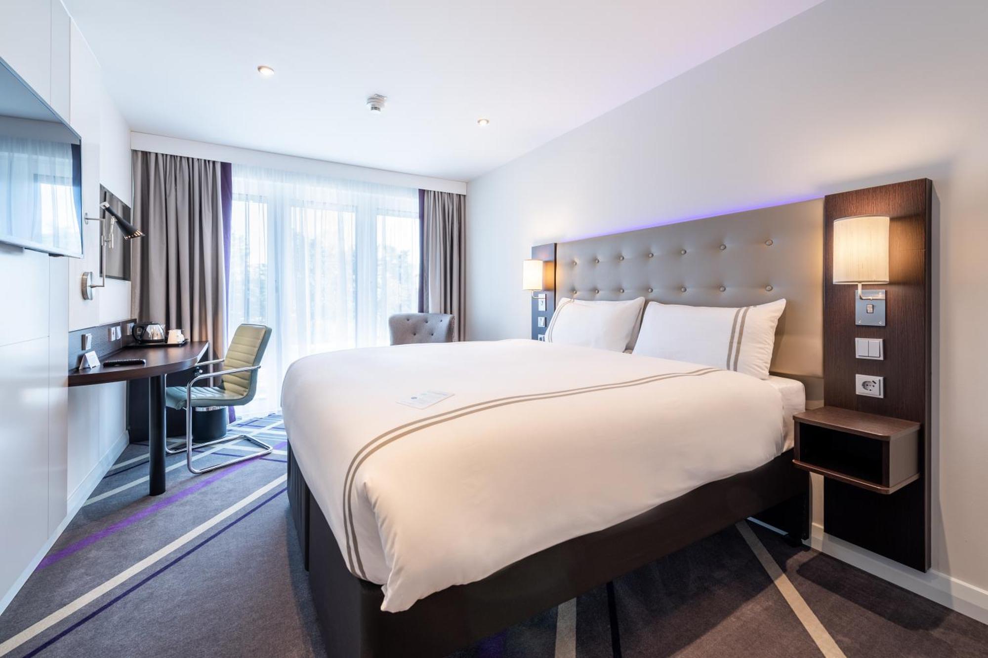 Premier Inn Muenchen City Schwabing Exterior foto