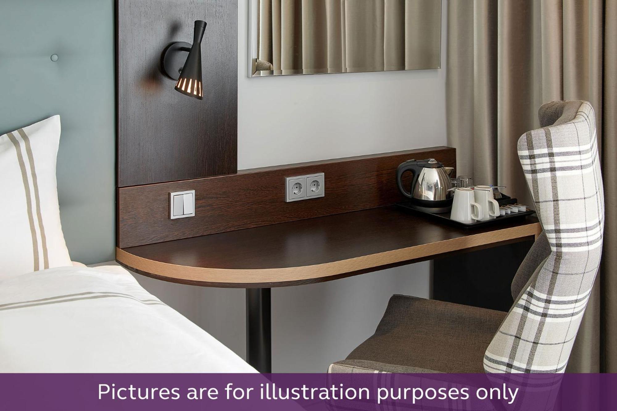 Premier Inn Muenchen City Schwabing Exterior foto